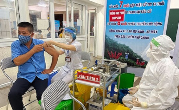 48,7% dân số trên 18 tuổi tại hà Nội được tiêm mũi 2 vaccine phòng COVID-19