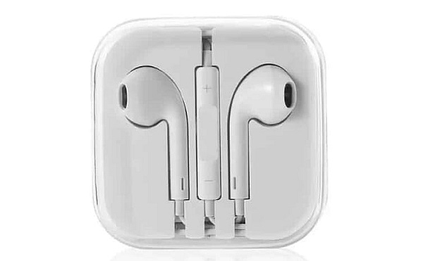 Quảng Ninh: Tạm giữ 2.000 chiếc tai nghe không rõ nguồn gốc