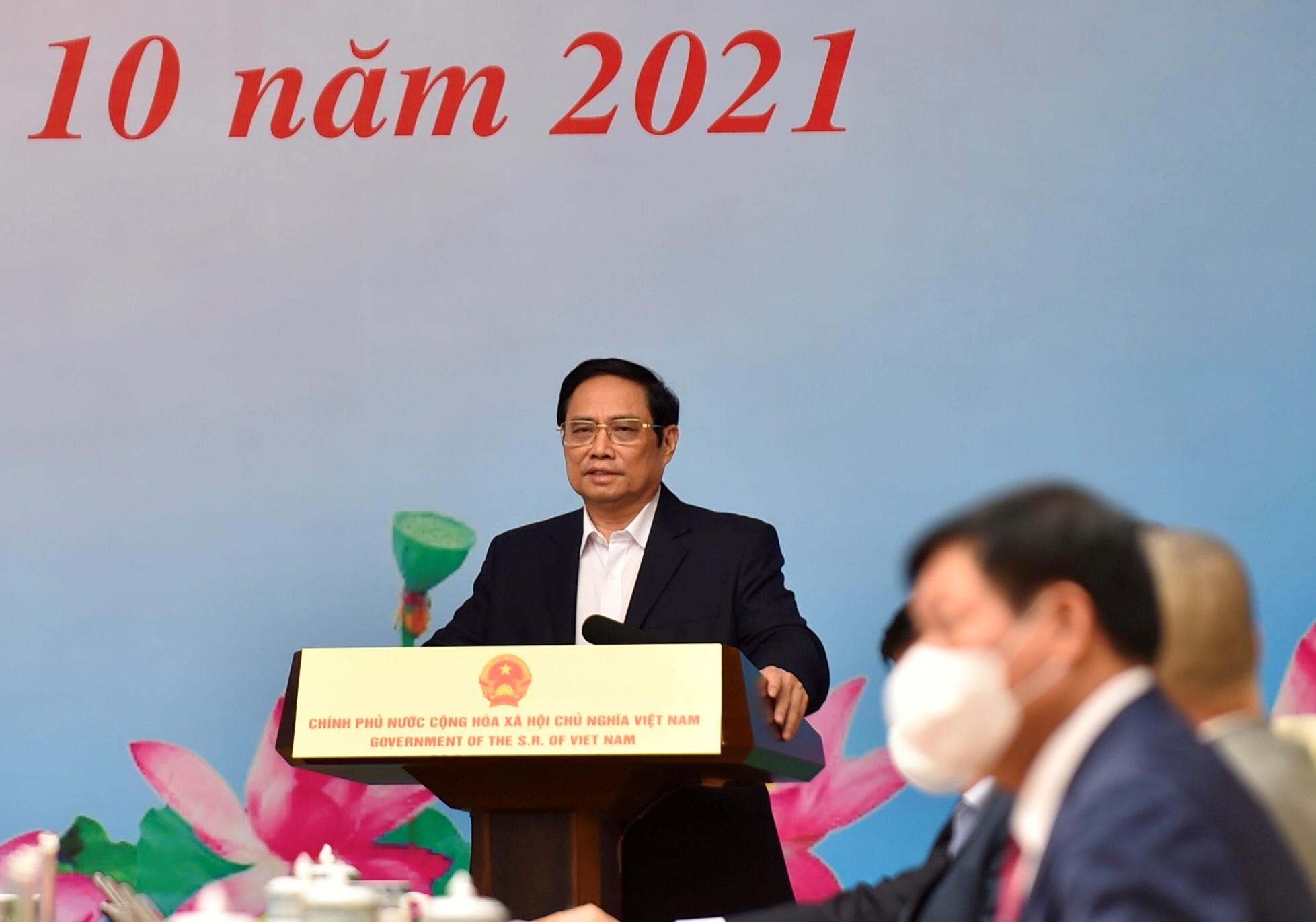 Không thể ghi hết những gian lao, vất vả, hy sinh của lực lượng tuyến đầu để bảo vệ tính mạng, sức khỏe Nhân dân*