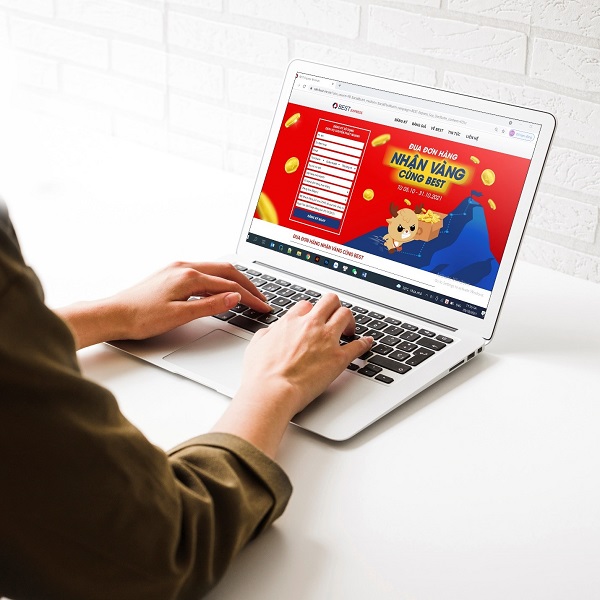 Hàng nghìn shop online đua đơn hàng 'săn vàng'