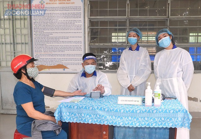 Tiêm vaccine tại xã Hòa Sơn, huyện Hòa Vang