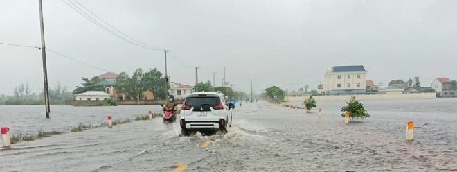 Theo dự báo của Trung tâm Dự báo khí tượng thủy văn Quốc gia, từ nay đến ngày 25 tháng 10 năm 2021 có thể sẽ xảy ra đợt mưa lớn, diện rộng tại khu vực từ Quảng Bình đến Phú Yên
