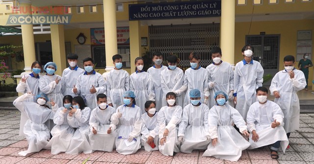 Ngành Y tế huyện Hòa Vang hoàn thành tiêm tại xã Hòa Sơn
