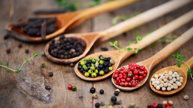 Giá tiêu ngày 23/10: Ghi nhận phiên giảm giá thứ 2 liên tiếp