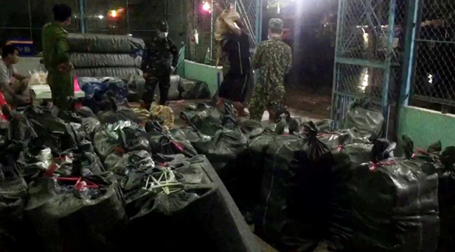 An Giang: Bắt giữ gần 6.000 linh kiện điện máy không rõ nguồn gốc xuất xứ