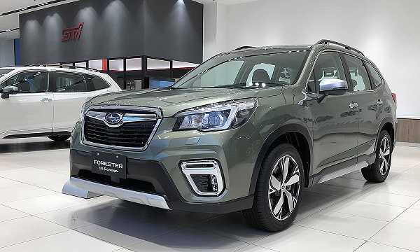 MG ZS, Altis, Vios thi nhau giảm giá, Subaru Forester giảm sốc