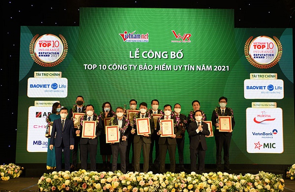 Bảo hiểm Agribank lọt Top 10 công ty bảo hiểm uy tín tại Việt Nam 2021