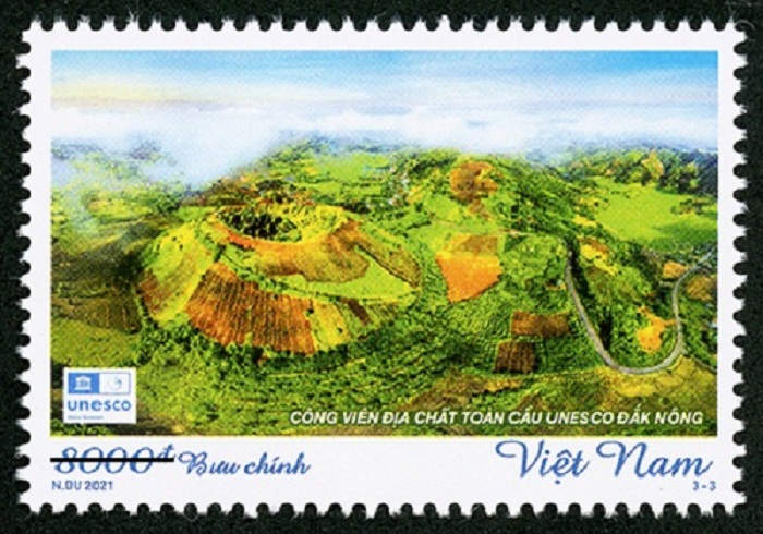 Mẫu 3-3 giới thiệu “Công viên Địa chất Toàn cầu UNESCO Đắk Nông”