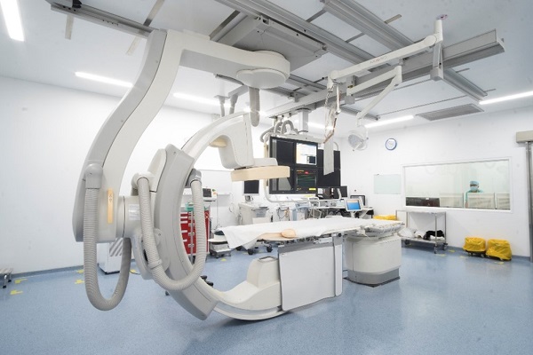 Phòng Cathlab hiện đại ngay tại Bệnh viện FV sẵn sàng hỗ trợ can thiệp các ca bệnh lý tim mạch