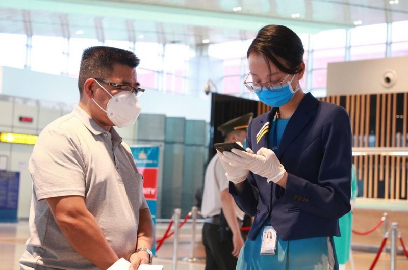 Hành khách chỉ cần khai báo y tế điện tử khi di chuyển trên các chuyến bay thương mại