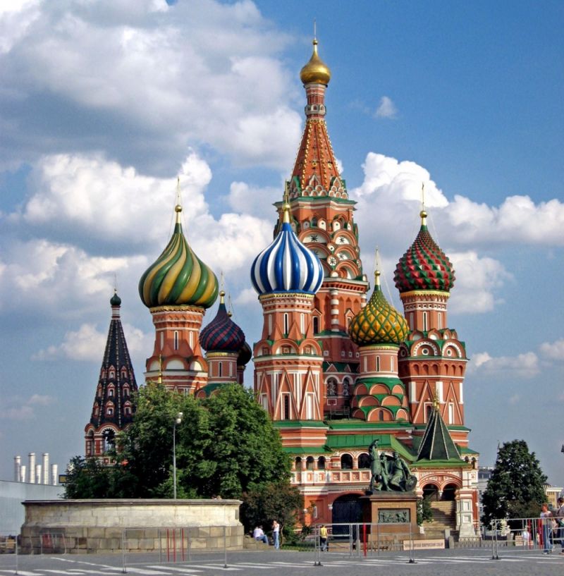 Thánh đường St.Basil - công trình toát lên vẻ diễm lệ, nét đẹp truyền thống rất riêng của nước Nga