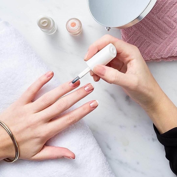 Thu hồi Sơn móng tay Felina do chứa chất cấm