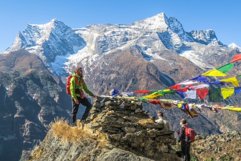 Đỉnh núi Everest nằm ở đâu?
