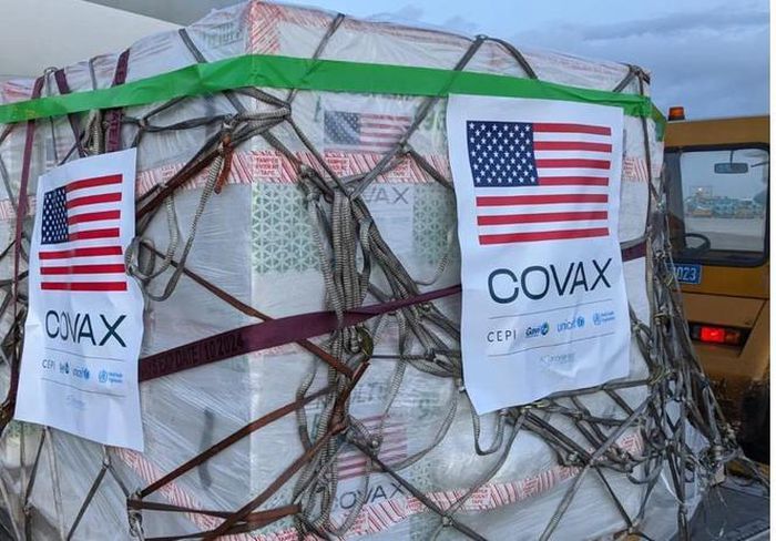 Việt Nam nhận thêm 1,3 triệu liều vaccine Pfizer