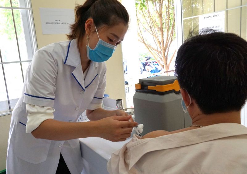 Cà Mau: Mở chiến dịch tiêm vắc xin phòng dịch Covid-19