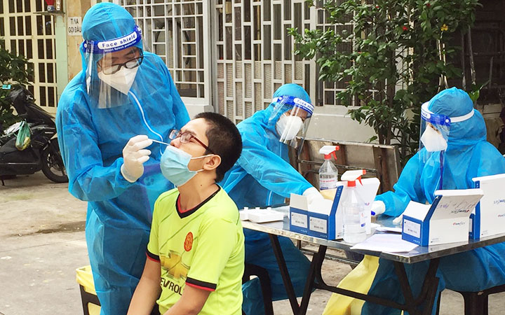 Đến cuối năm, sẽ phân bổ tiêm đủ 2 mũi vắc xin cho toàn bộ số người trên 12 tuổi