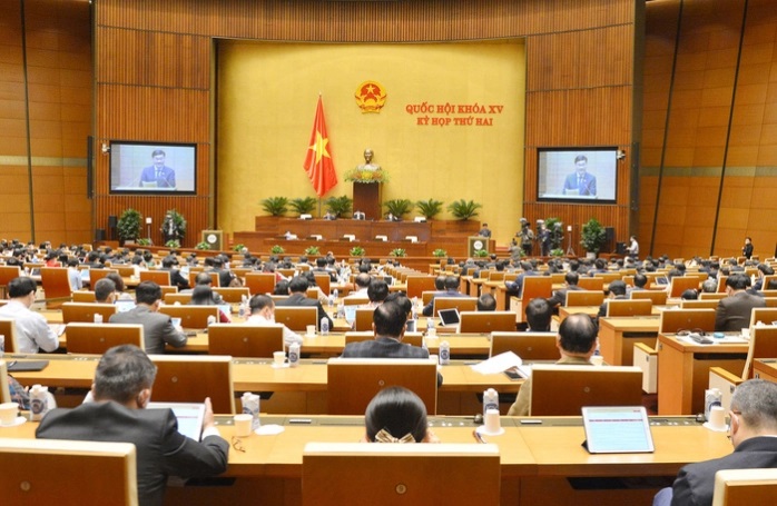 Quốc hội thông qua nghị quyết về kế hoạch phát triển kinh tế - xã hội năm 2022