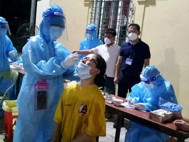 Trong 12 giờ, Nghệ An ghi nhận 30 ca nhiễm Covid-19 mới, có 2 cộng đồng