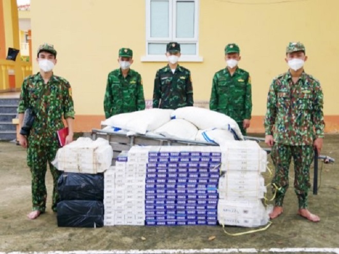 Lực lượng Biên phòng Đồng Tháp bắt giữ lô hàng hóa vi phạm