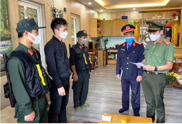 Vụ tham ô ở Cảng Hàng không quốc tế Phú Bài-Huế: Khởi tố và bắt giam thêm nhiều người