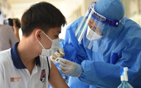Tiêm vaccine phòng Covid-19 cho học sinh ở tại tỉnh Đồng Nai