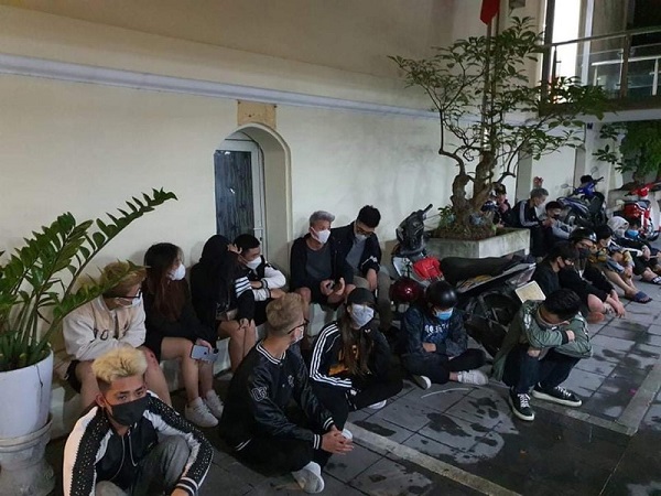 Công an Hà Nội tổ chức vây bắt hơn 40 đối tượng đua xe "náo loạn" đường phố