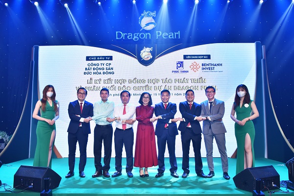 Công ty BĐS Đức Hòa Đông ký kết hợp tác phát triển và phân phối độc quyền dự án KĐT Dragon Pearl với Bến Thành Invest và Công ty Phúc Thịnh