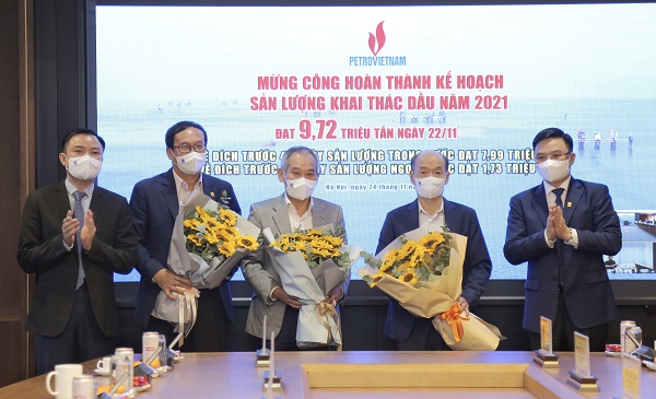Petrovietnam - Về đích trước 39 ngày chỉ tiêu khai thác dầu khí