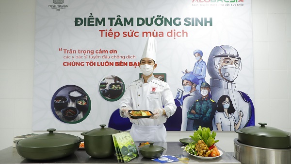 Minh Long với chương trình “Bữa điểm tâm cho tuyến đầu chống dịch”