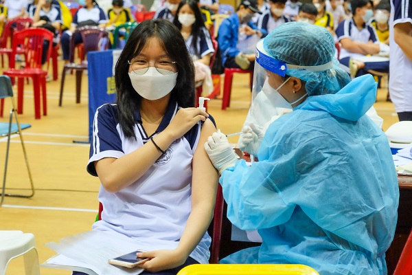 Bắc Giang triển khai kế hoạch tiêm vaccine phòng dịch cho trẻ từ đủ 12 đến dưới 18 tuổi