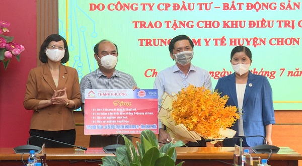 Công ty cổ phần Đầu tư Bất động sản Thành Phương chung tay vì người nghèo