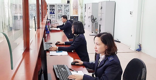 Vận hành hệ thống VNACCS/VCIS giúp thông quan hàng hóa tại Chi cục Hải quan Nam Định nhanh chóng, tạo thuận lợi cho doanh nghiệp.