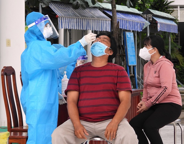 Ngày 30/11, Đà Nẵng ghi nhận 75 ca mắc Covid-19, trong đó có 23 ca chưa cách ly