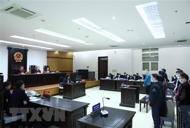 Tuyên án các bị cáo của vụ án buôn lậu tại Công ty Nhật Cường