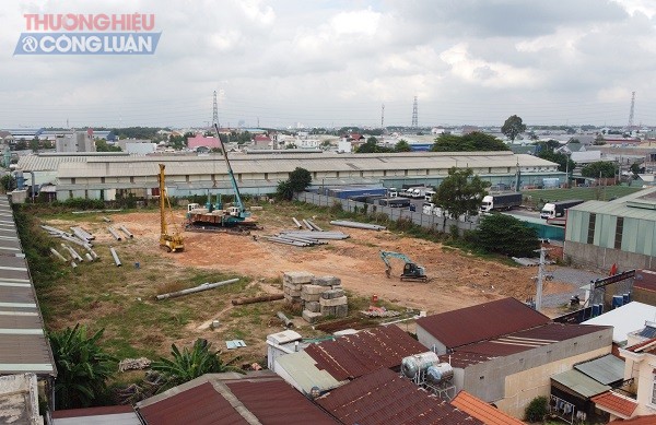 Theo Sở Xây dựng tỉnh Bình Dương cho biết, hiện tại dự án Chung cư An Phú chưa được cơ quan có thẩm quyền cấp phép xây dựng và chưa được huy động vốn bán nhà ở hình thành trong tương lai. Ảnh: Nguyễn Trung