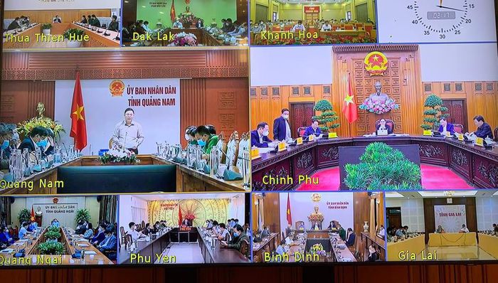 Thủ tướng Chính phủ Phạm Minh Chính chủ trì họp trực tuyến Thường trực Chính phủ với 8 tỉnh khu vực Nam Trung Bộ và Tây Nguyên.
