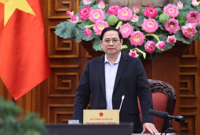 Thủ tướng Phạm Minh Chính chủ trì cuộc họp với các tỉnh khu vực miền Trung và Tây Nguyên đang chịu ảnh hưởng của bão lũ. Ảnh: Dương Giang/TTXVN