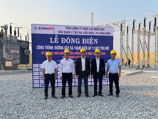 Cán bộ BA1 tại Lễ đóng điện công trình Đường dây và trạm biến áp 110kV Yên Mô