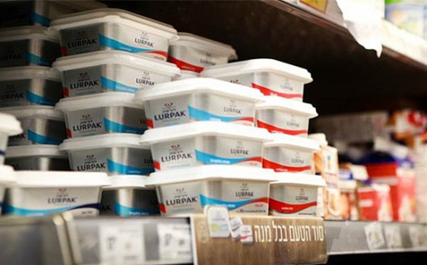 Israel bãi bỏ hạn ngạch nhập khẩu và mở cửa thị trường bơ sữa