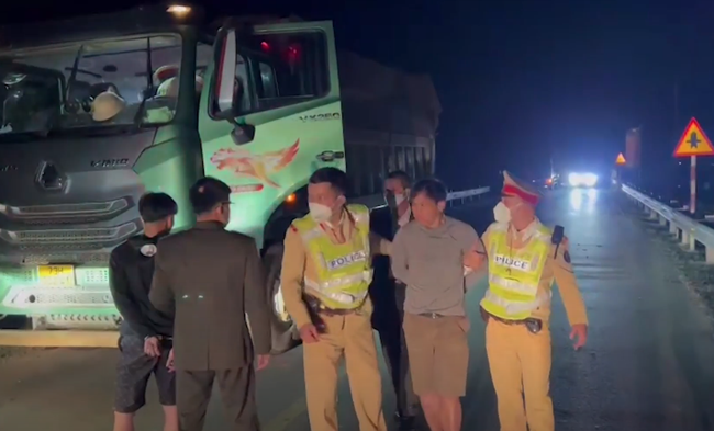 Triệt phá đường dây khai thác khoáng sản trái phép quy mô lớn tại Quảng Bình