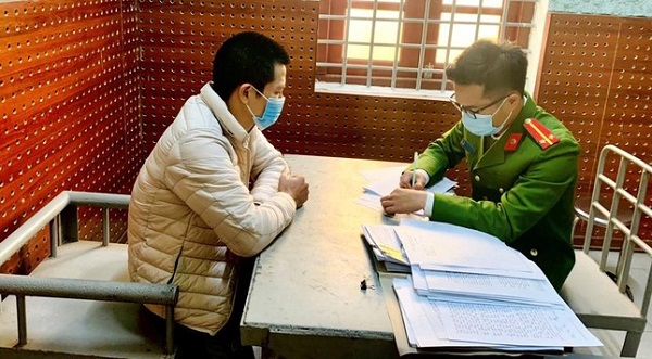 Công an Hiệp Hòa khởi tố 02 tài xế làm giả kết quả xét nghiệm Covid-19