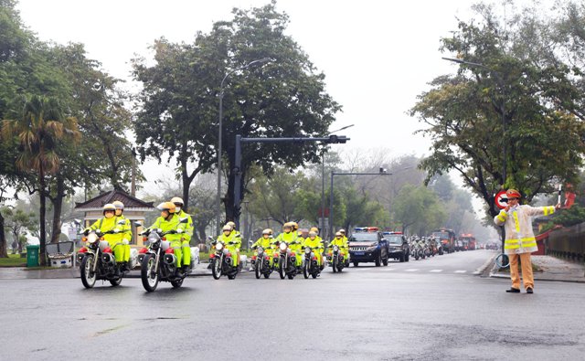 Công an Thừa Thiên Huế ra quân trấn áp tội phạm, bảo đảm an ninh trật tự Tết Nguyên đán Nhâm Dần