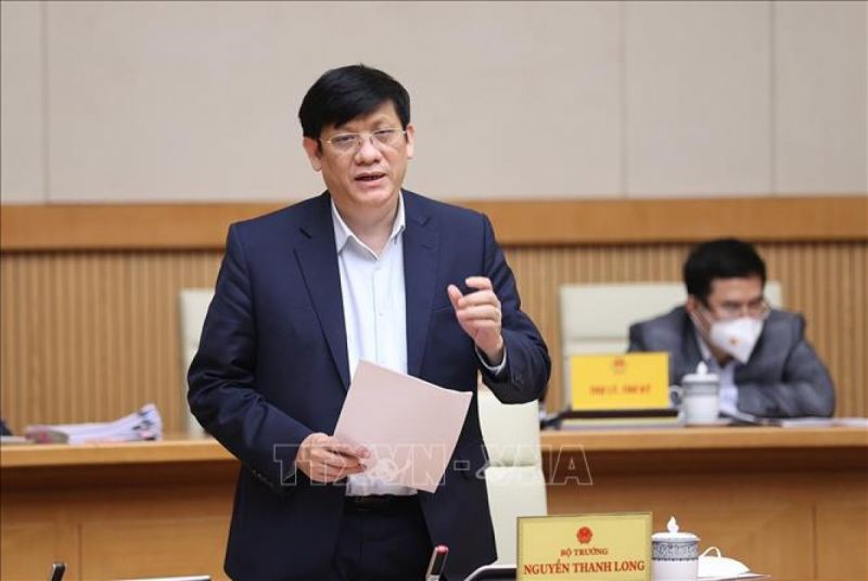 Bộ trưởng Bộ Y tế Nguyễn Thanh Long báo cáo tình hình và diễn biến dịch Covid -19