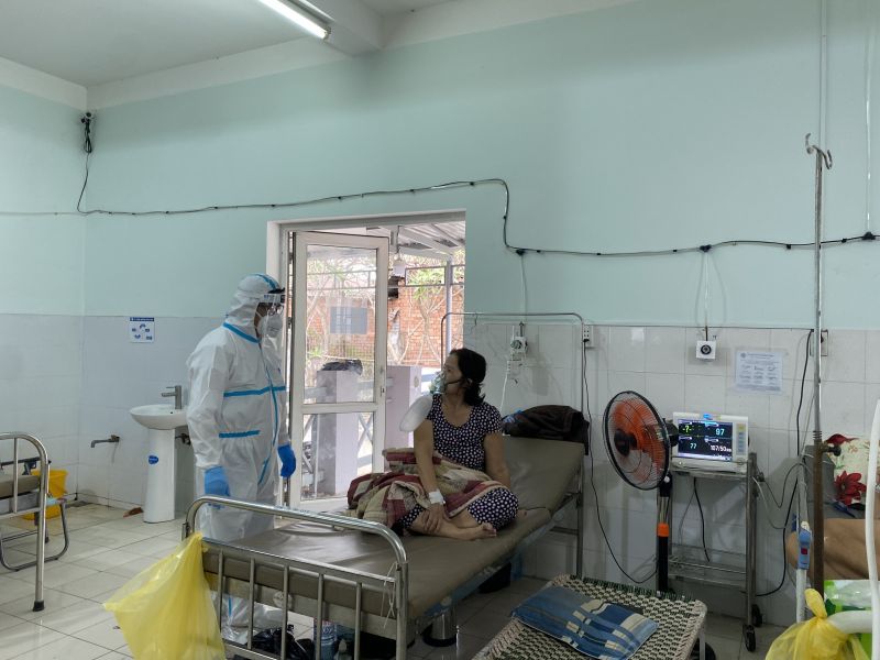 Tỉnh Bình Dương kiểm tra công tác điều trị bệnh nhân Covid-19