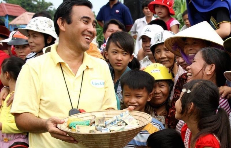 MC Quyền Linh được vinh danh ở giải Nghệ sĩ vì cộng đồng