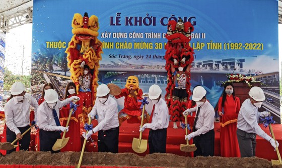 Sóc Trăng khởi công hai cầu giao thông với tổng vốn đầu tư hơn 300 tỷ đồng