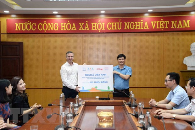 Công ty TNHH Nestlé đồng hành với Ban Quản lý các Khu công nghiệp tỉnh Hưng Yên trong hoạt động Hiến máu tình nguyện năm 2021
