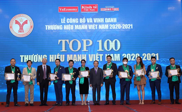Công ty cổ phần Tôn mạ Vnsteel Thăng Long vinh dự đạt giải thưởng TOP 100 Thương hiệu Mạnh Việt Nam 2020 - 2021