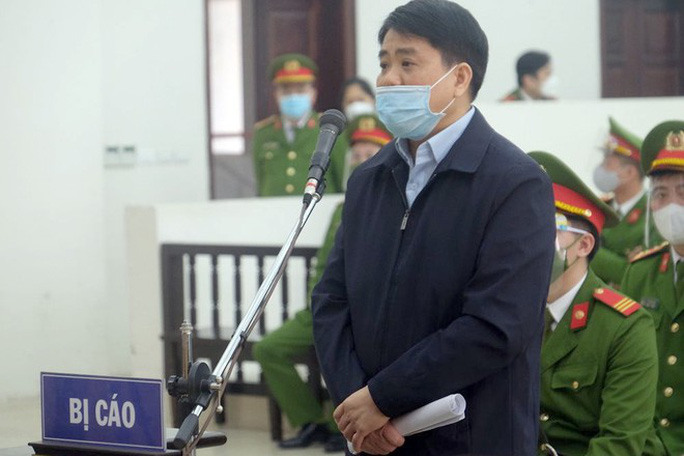 Ông Nguyễn Đức Chung tại phiên tòa vụ chế phẩm Redoxy- 3C. Ảnh internet