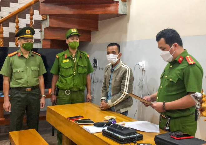 Công an Quảng Nam tạm giữ 07 đối tượng để làm rõ hành vi Đánh bạc và Tổ chức đánh bạc